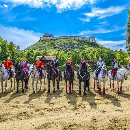 Oshaza Vendeghaz Апартаменты