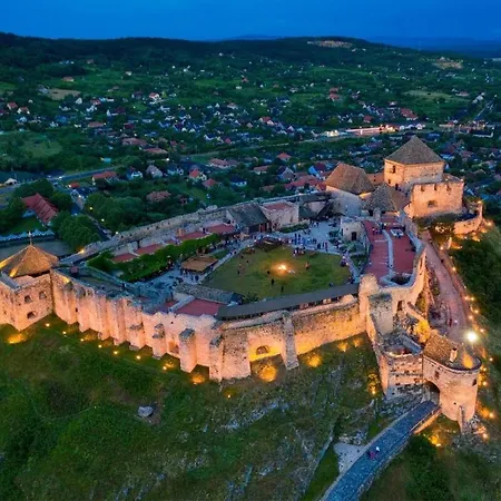 Oshaza Vendeghaz Апартаменты Bazsi