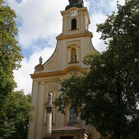 Oshaza Vendeghaz Апартаменты