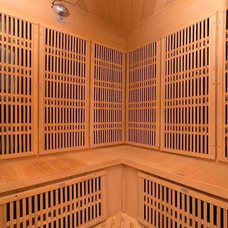 Oshaza Vendeghaz Апартаменты *